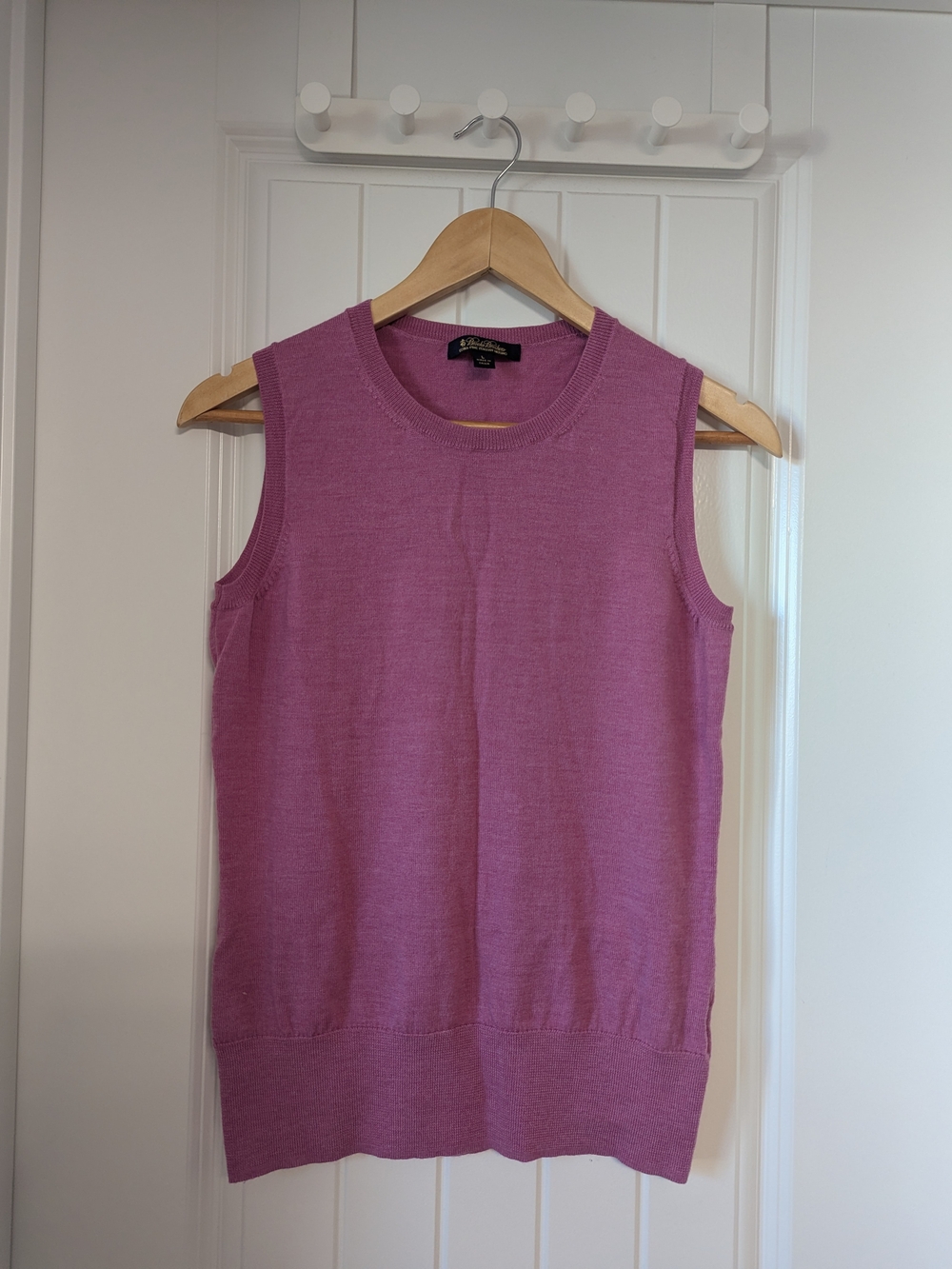 Brooks Brothers Pink Extra-Fine Italian Merino Wool Sweater Vest - Size L